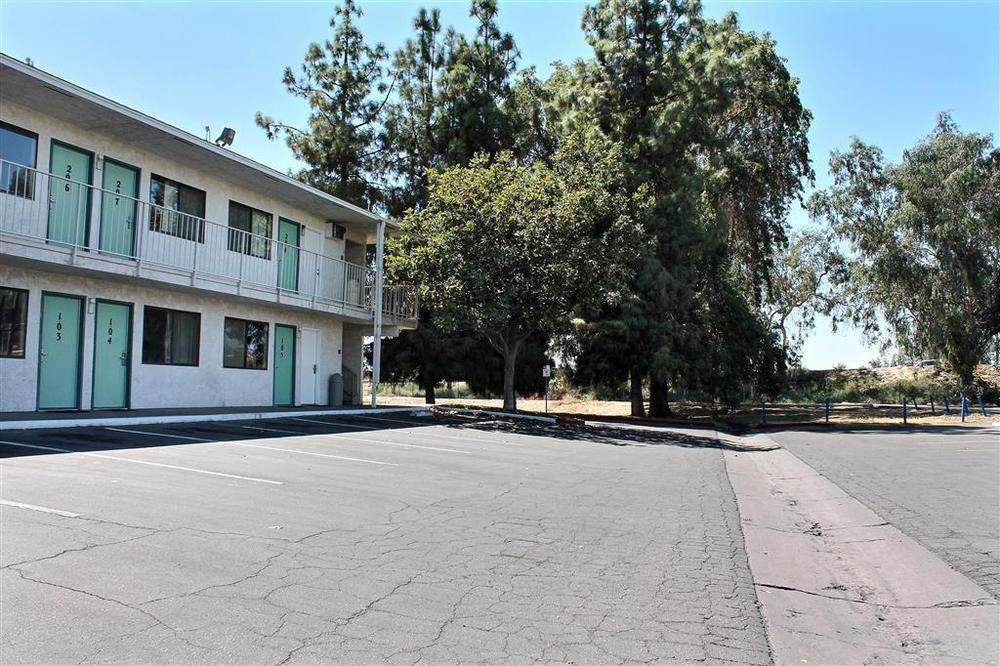 6-bakersfield, Ca - South Hotel 3*
