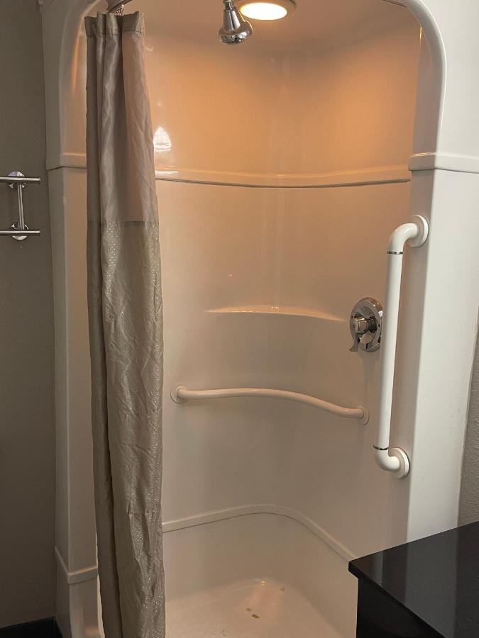 Hotel 6-bakersfield, Ca - South